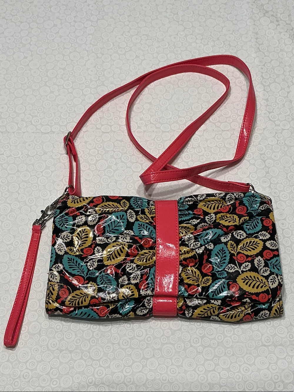 Vera Bradley Frill Concert  Crossbody/Clutch